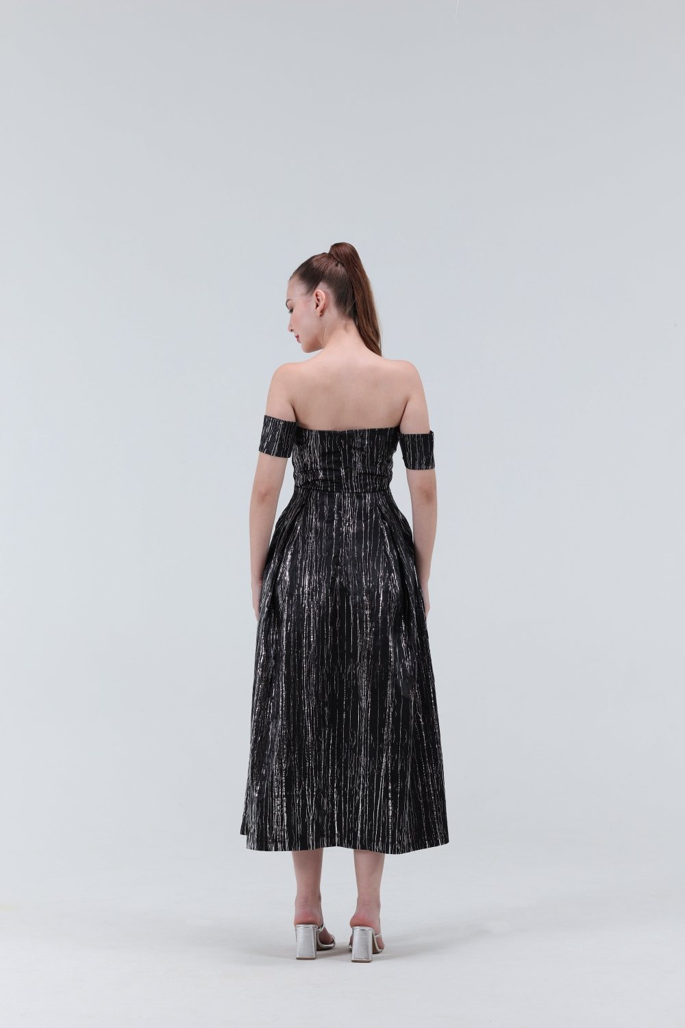 Heidi Off Shoulder Midi Dress - Xaya